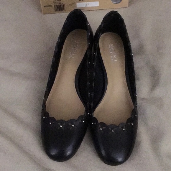 Michael kors mid pump shoes - Picture 6 of 7